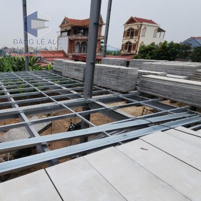 Thi công nâng tầng nhà cũ cho công trình tại Huế an toàn bằng bê tông nhẹ